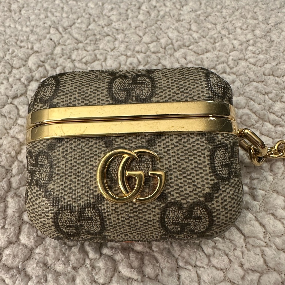 Gucci Tan and Gold Earbud Headphones